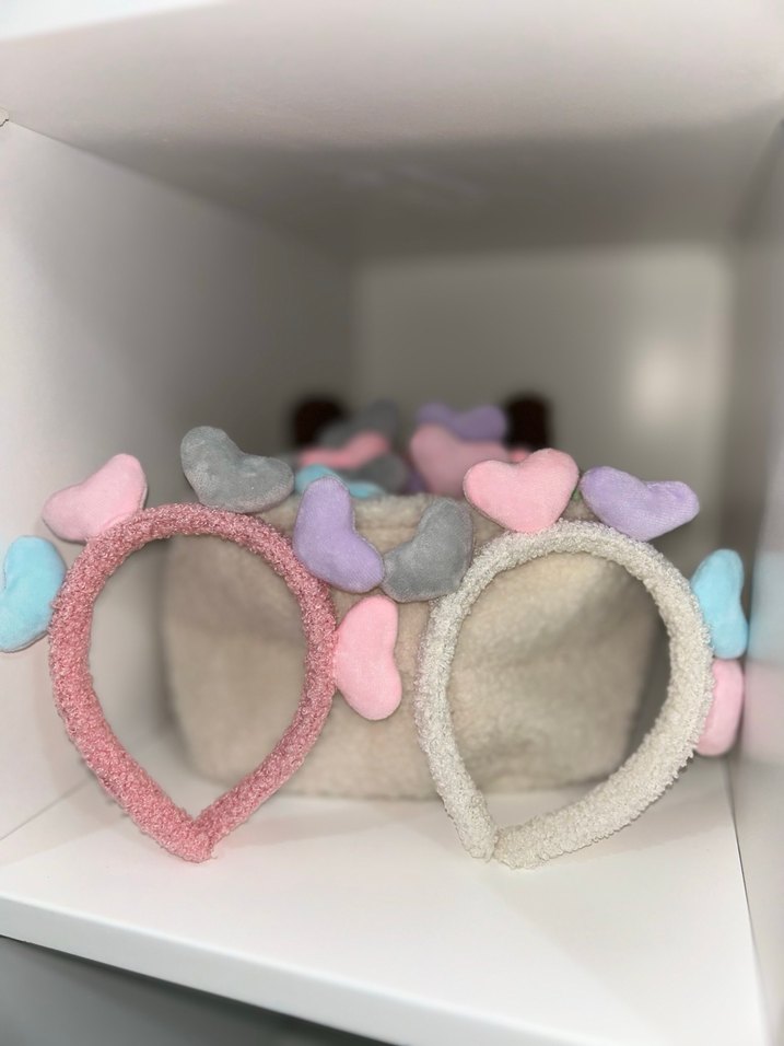 Nakışlı Çok Renkli Örgü Çocuk Taçları - Görsel 2