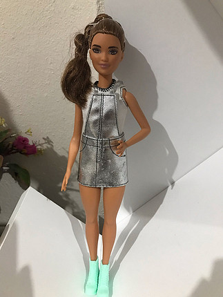Barbie Fashionistas 62