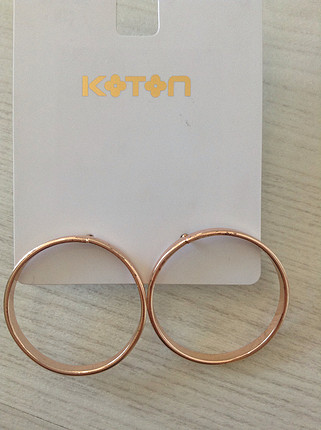 Koton halka küpe