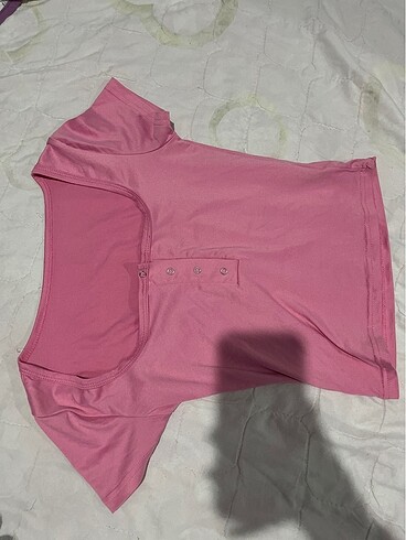 crop tshirt