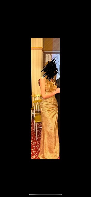 gold ışıltılı abiye elbise