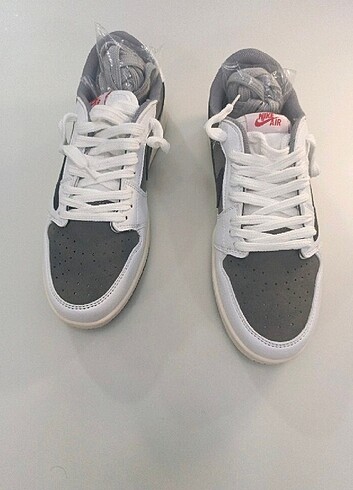(0) Nike travis Scott x air Jordan 1