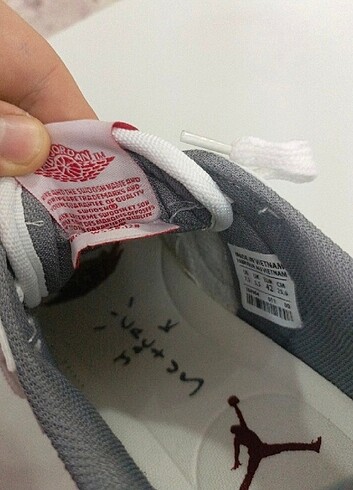 42 Beden (0) Nike travis Scott x air Jordan 1