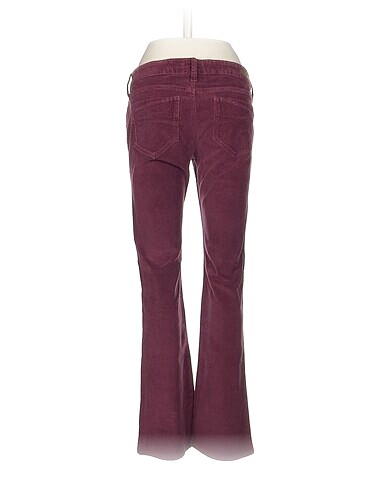 30 Beden Mavi Jeans Düz Kesim %70 İndirimli.