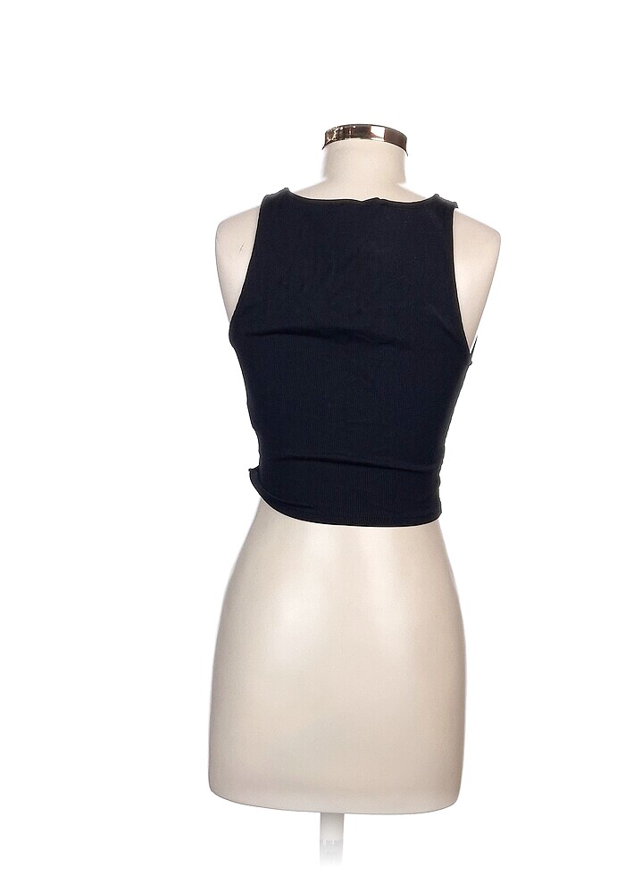 Pull and Bear T-shirt %70 İndirimli. - Görsel 3