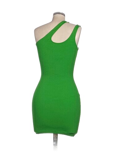 Pull and Bear Kısa Elbise %70 İndirimli. - Görsel 3