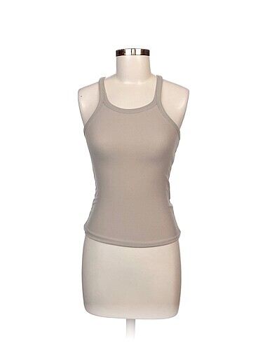 Pull and Bear T-shirt %70 İndirimli.