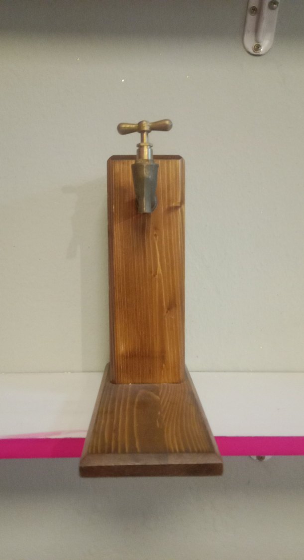 Parlak Ahşap İçecek Musluğu - Görsel 2