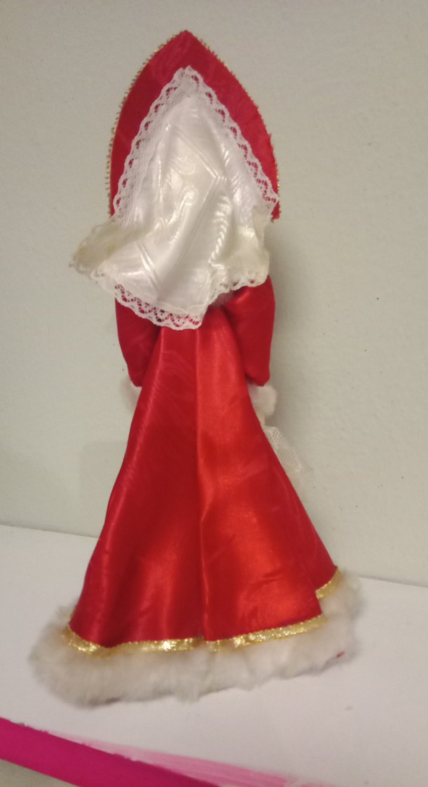 PORSELEN RUSYA KIZ GELENEKSEL BEBEK - Görsel 3