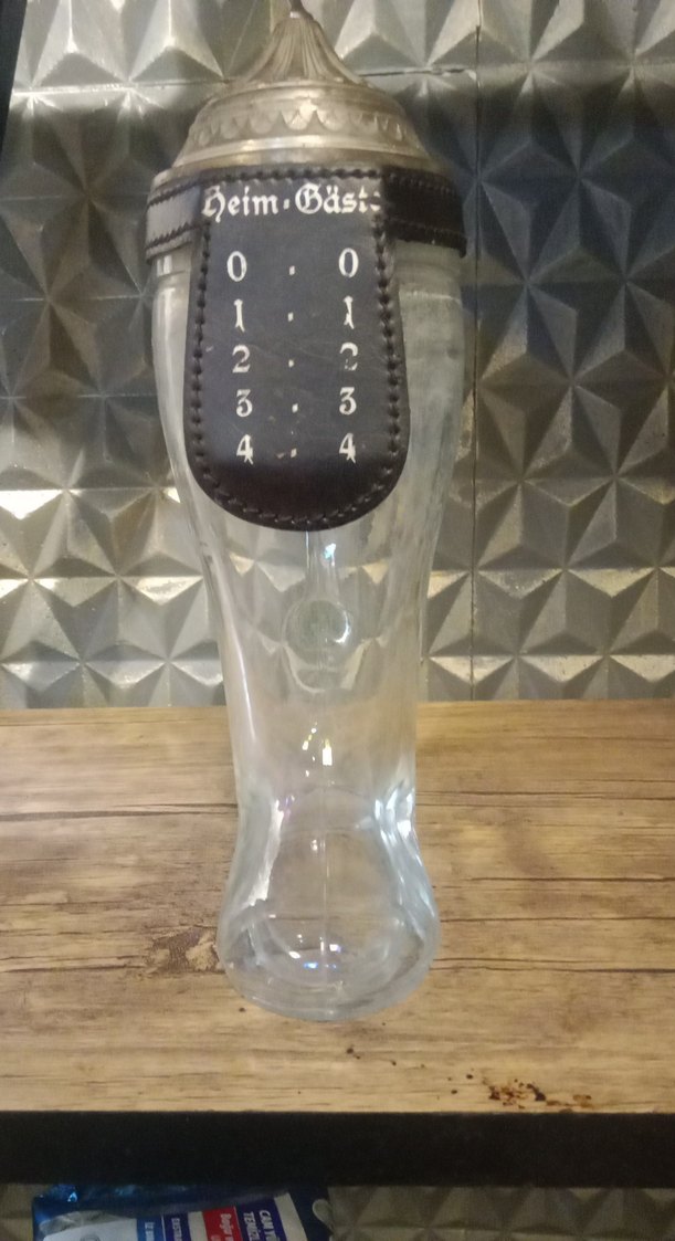 Camdan Çizme Şeklinde Antika Bardak - Görsel 2