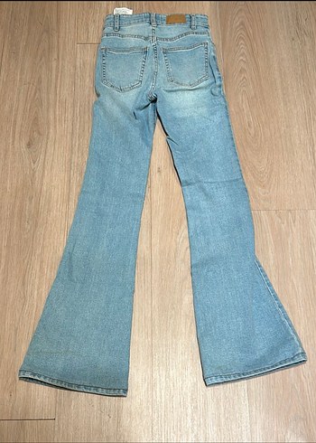 Kadın Açık Mavi Bol Paça Denim Pantolon - Görsel 2