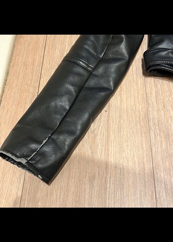 Siyah Kadın Deri Kısa Biker Ceket - Görsel 2