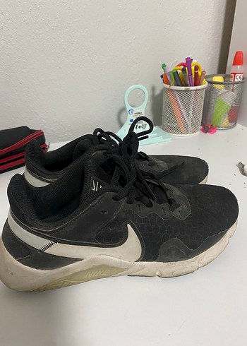 Nike Siyah Beyaz Spor Ayakkabi
