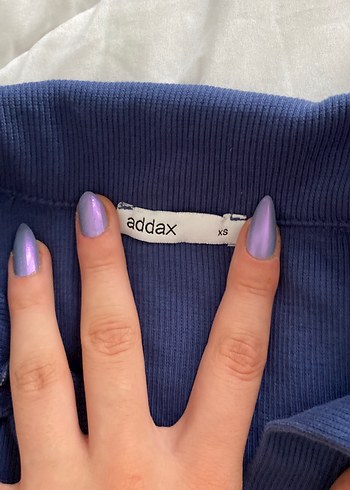 Addax addax crop polo yaka