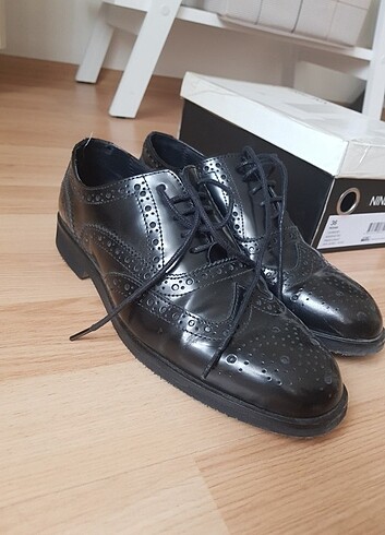 36 Beden siyah Renk Nine west oxford ayakkabı