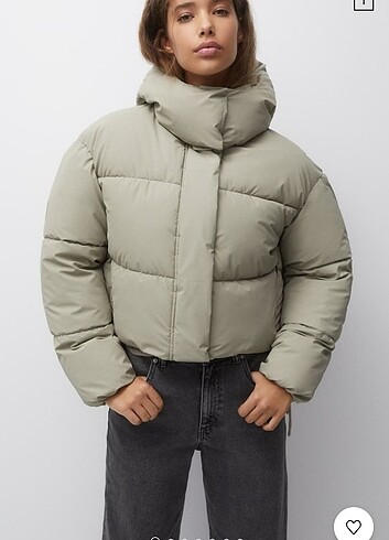 PULL & BEAR kapüşonlu şişme mont
