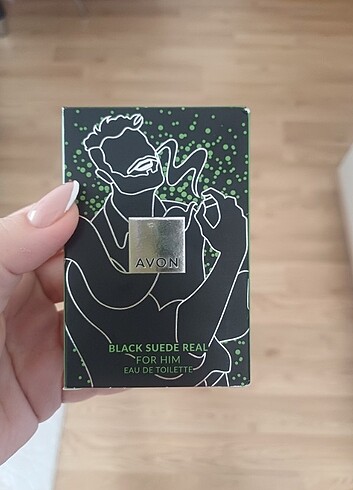 Avon black suede real 30 ml