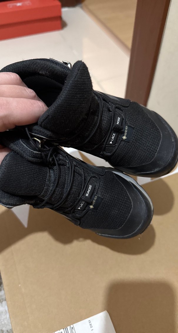 Adidas terten Erkek Çocuk Siyah Street Wear Bot - Görsel 4