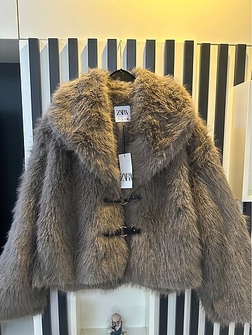 Zara Suni Kürklü Kaban