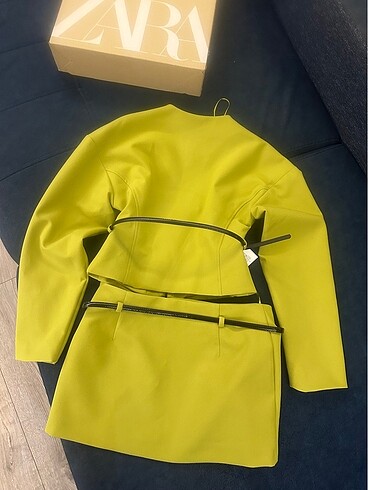 Zara Zara Kemerli Blazer ve Etek Takım