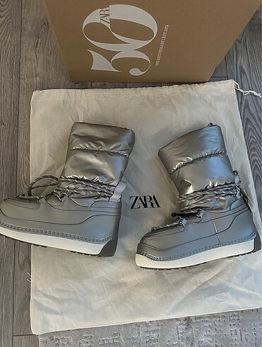 Zara Kayak Botu