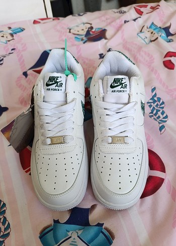 Nike Air Force 1 Beyaz Spor Ayakkabi İthal Hic Kullanilmadi