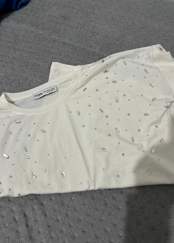 Kadın Beyaz Payetli Kısa Kollu Tişört - Görsel 2