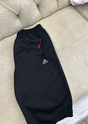 Adidas l