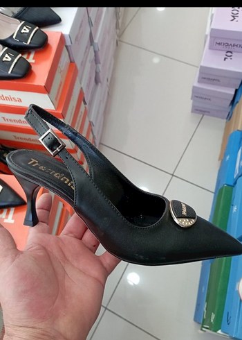 Diger Siyah Stiletto Topuklu Kadın Abiye Ayakkabı