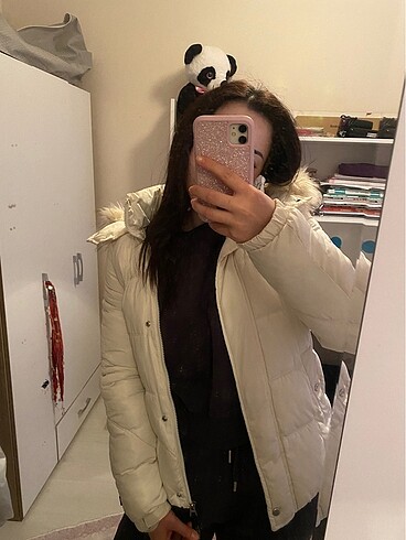 Beyaz şişme mont