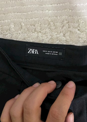 Zara Siyah Midi Kadın Kumaş Pantolon