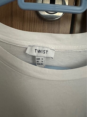 Twist Twist Tişört