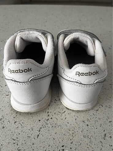 24 Beden Orjinal Reebok Kız Çocuk Ayakkabı 24 Numara