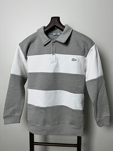 LACOSTE NAKIŞLI OVERSİZE SWEATSHİRT