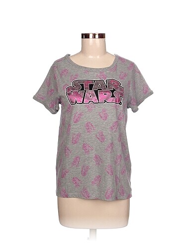 Walt Disney World T-shirt %70 İndirimli.