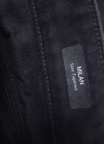 30 Beden MAVI MARKASI ERKEK SIYAH JEAN 30-32