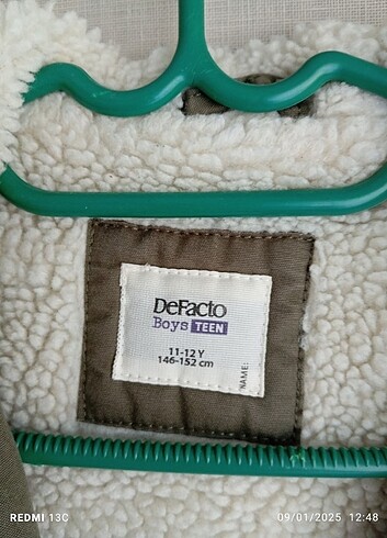 Kalın kışlık mont - Görsel 3