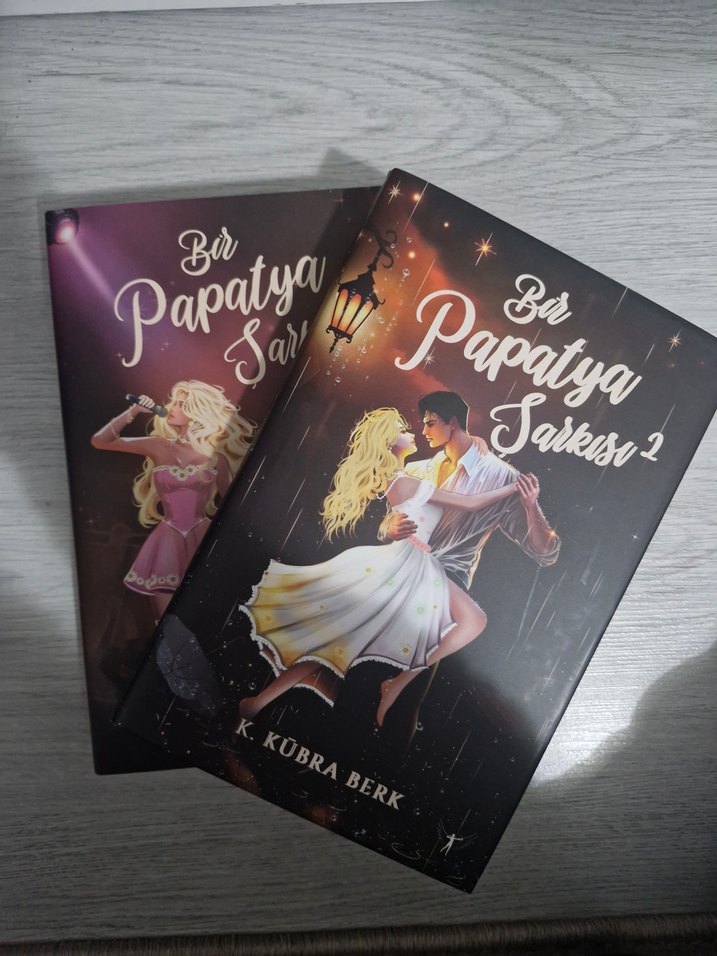 Bir Papatya Şarkısı Kübra Kiraz Berk Kutulu Set - Görsel 3