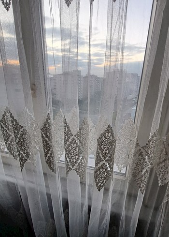 Nakışlı Beyaz Tül Perde - Görsel 2