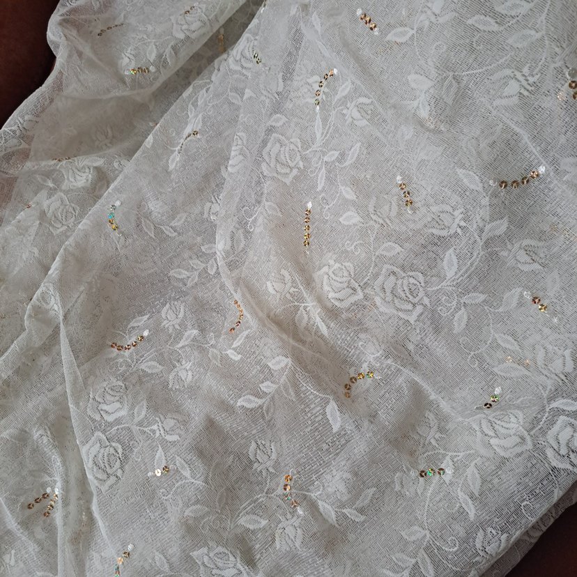 İşlemeli Beyaz Bohem Perde - Görsel 3