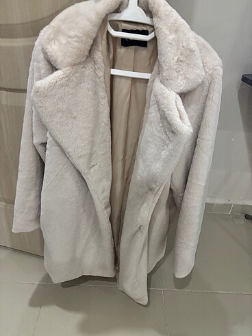 38 Beden Peluş astarlı ince mont