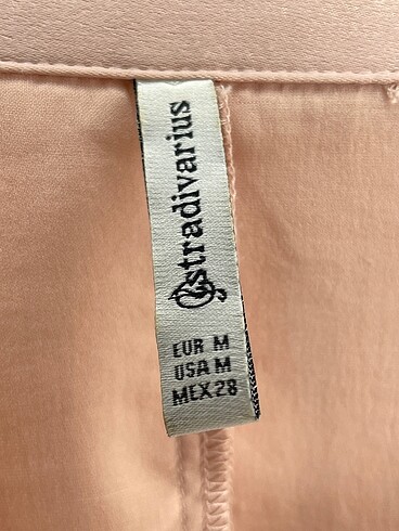 m Beden çeşitli Renk Stradivarius Gömlek %70 İndirimli.