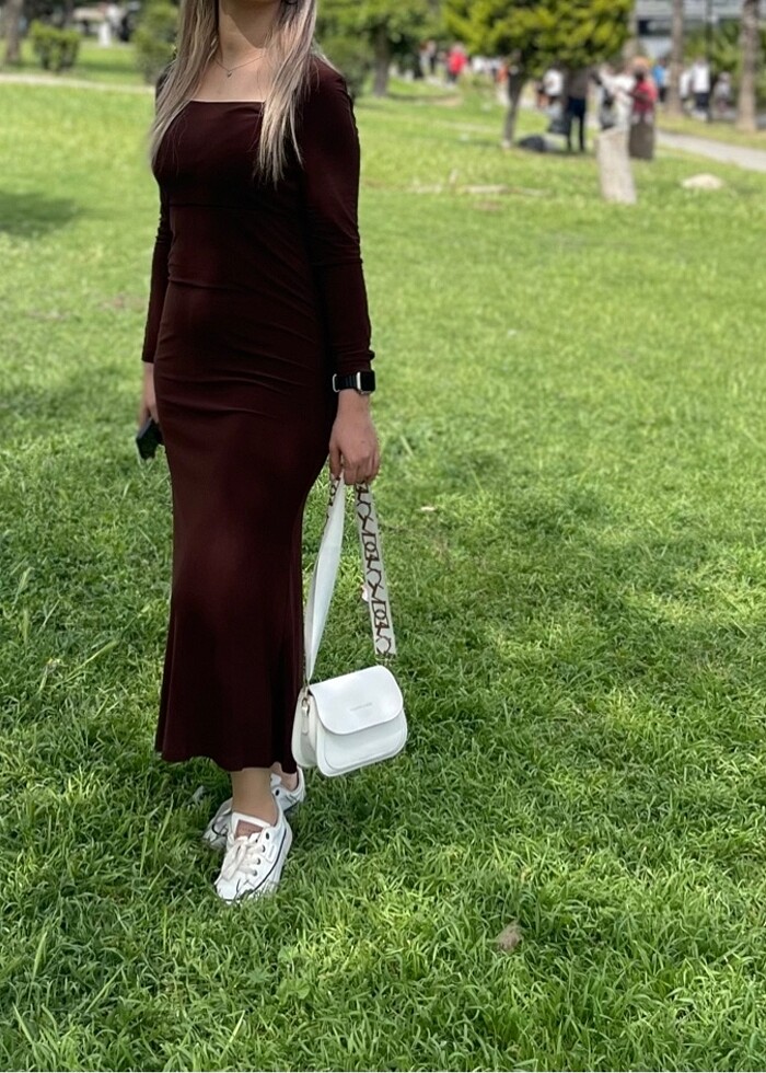 Kahverengi elbise - Görsel 2