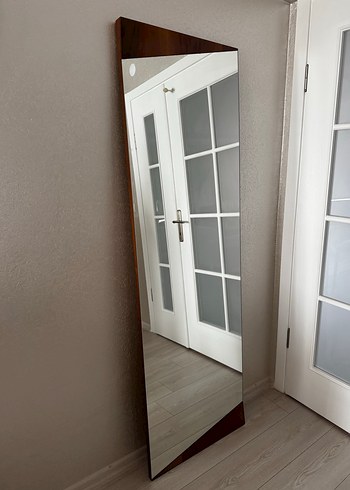 Konsol Aynası
