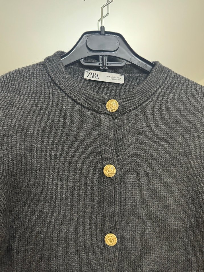 Zara Düğmeli Gri Kadın Mini Yün Hırka - Görsel 4