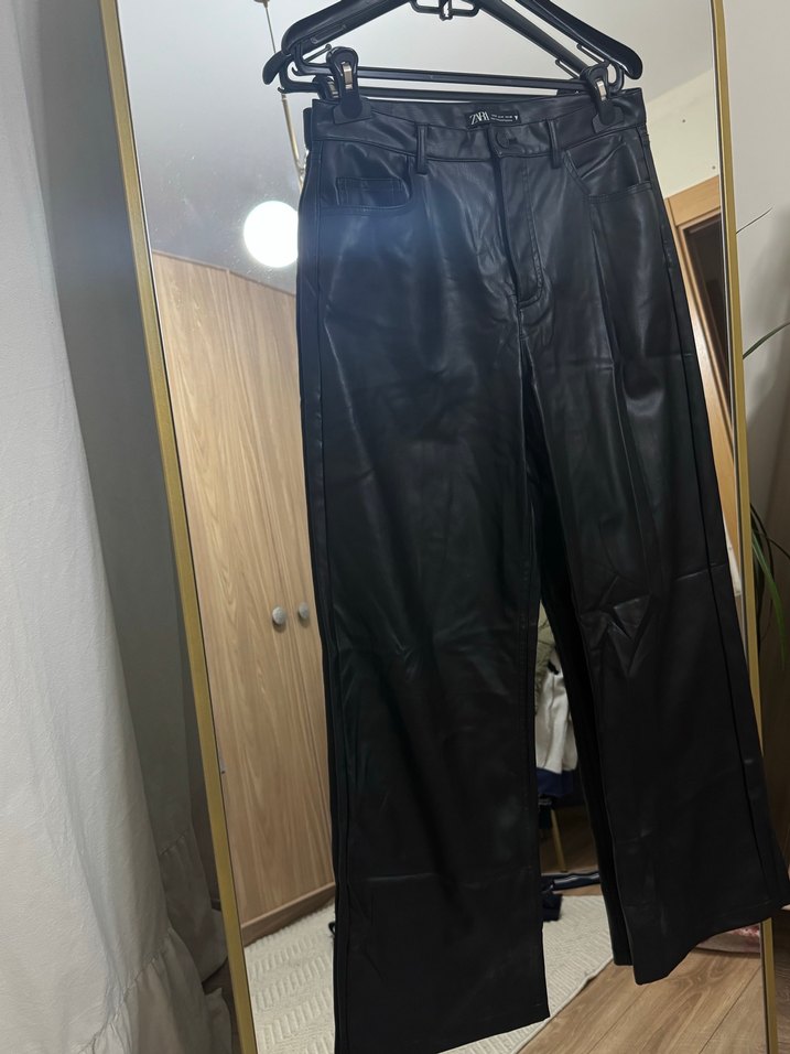 Zara Siyah  Deri Kadın Pantolon - Görsel 2
