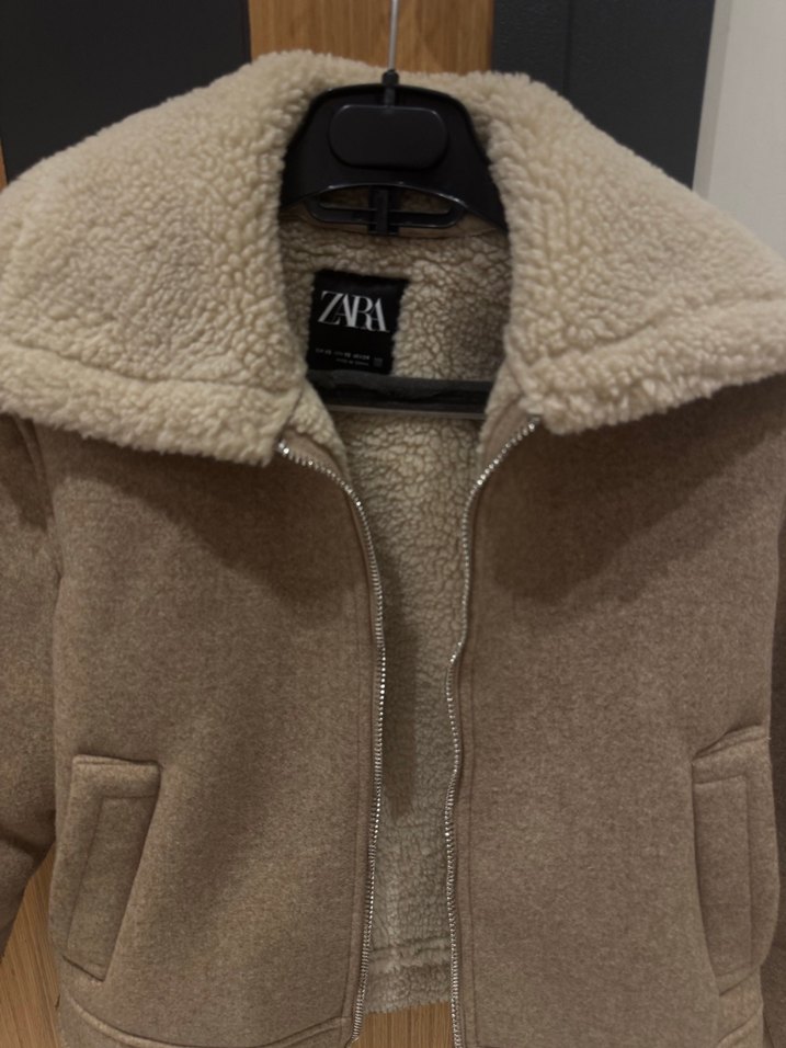 Zara Kürklü Bej Kısa Kadın Ceket - Görsel 2