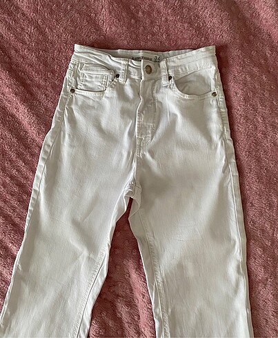 xs Beden beyaz Renk Stradivarius jean