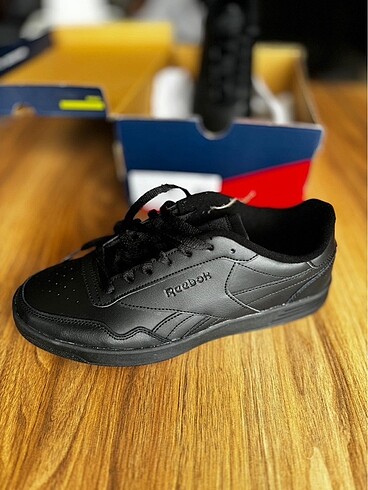 Reebok Erkek Ayakkabı (orijinal)