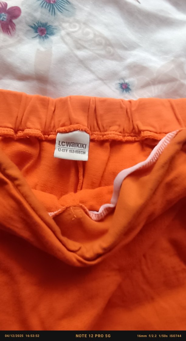 Turuncu Düğmeli Hamile Mini Şort - Görsel 3